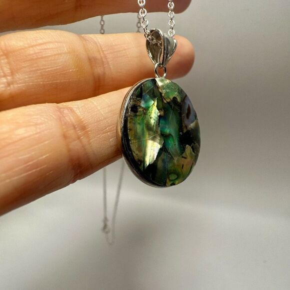 Abalone pendant necklace - Picture 8 of 11